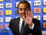 Тренер допустил возможность снятия сборной Италии с Евро-2012