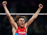 Российский прыгун выиграл золото в чужой майке
