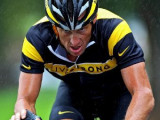 Лэнса Армстронга лишат семи титулов победителя «Тур де Франс»