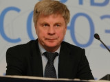 Толстых призвал Фурсенко помочь разобраться с долгами РФС