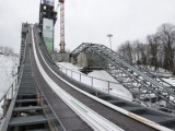 В Сочи отменили соревнования на олимпийском трамплине из-за отсутствия снега