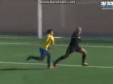 Футболист избил арбитра за желтую карточку
