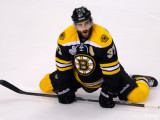 Хоккеист «Бостона» играл в Кубке Стэнли со сломанным ребром