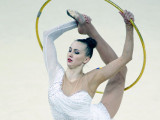 Украинской гимнастке вручили золото под российский гимн