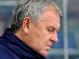 Бывший тренер сборной России лишился работы в КХЛ