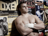 Российский боксер потерпел поражение в бою за право встретиться с Кличко
