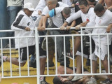 В драке футбольных фанатов в Бразилии пострадали четверо