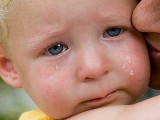 Почему плачет младенец?