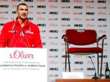 Кличко провел пресс-конференцию со стулом