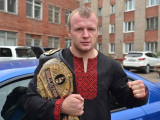 Российского бойца Шлеменко дисквалифицировали на три года за допинг