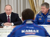 Путин поздравил «КАМАЗ-Мастер» с победой в гонке «Шелковый путь-2016»