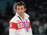 МОК не будет лишать борца Кудухова серебряной медали Олимпиады-2012