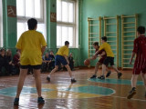 В Рудне разыграли очередную путевку в финал школьного баскетбольного чемпионата