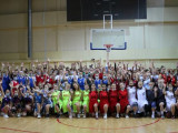 В Смоленске стартовал турнир по баскетболу