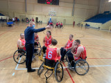 В Смоленске впервые состязались баскетболисты на инвалидных колясках
