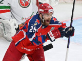 СКА подпишет контракты с двумя хоккеистами ЦСКА